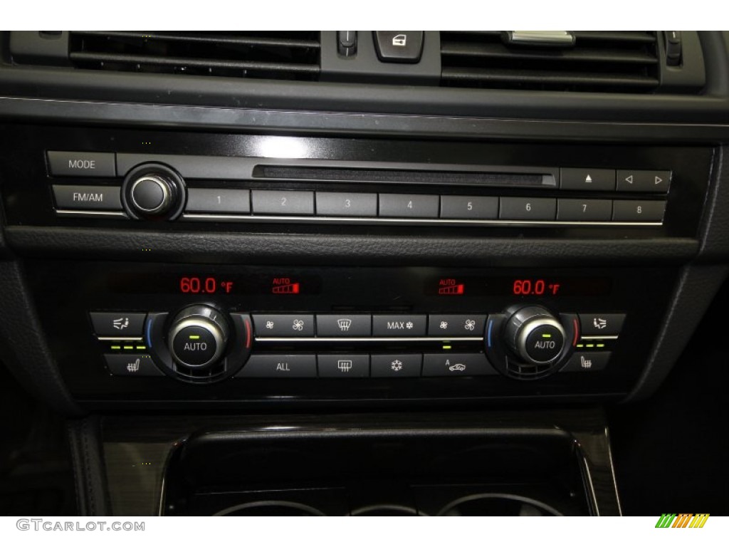 2011 5 Series 550i Sedan - Titanium Silver Metallic / Black photo #24