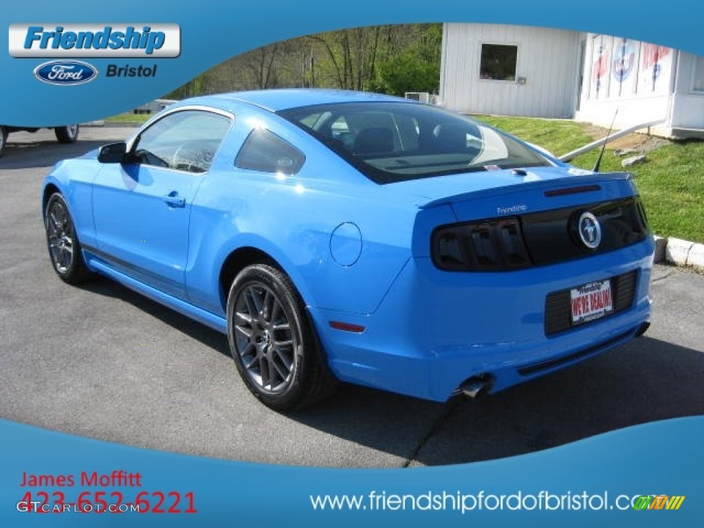 2013 Mustang V6 Mustang Club of America Edition Coupe - Grabber Blue / Charcoal Black photo #8