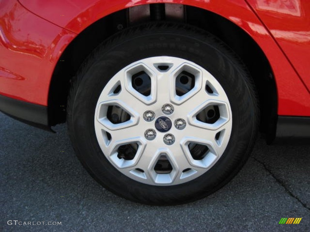 2012 Focus SE 5-Door - Race Red / Charcoal Black photo #10