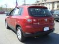 Wild Cherry Metallic - Tiguan S Photo No. 4