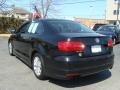 Black - Jetta S Sedan Photo No. 4