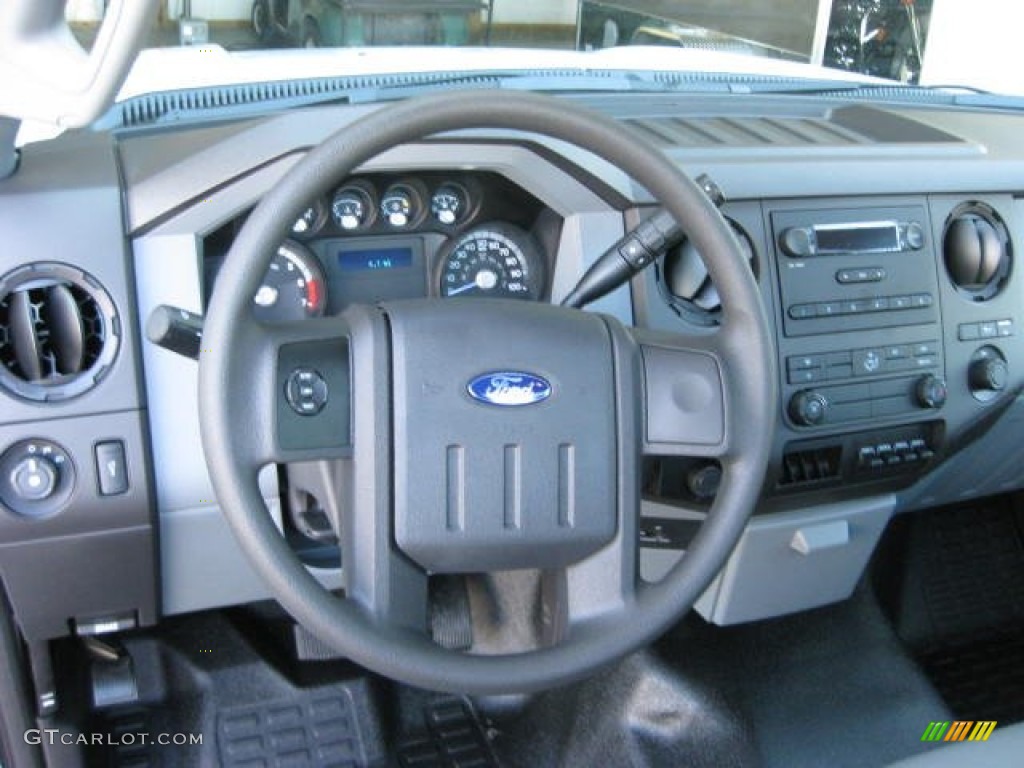 2012 F250 Super Duty XL Regular Cab - Oxford White / Steel photo #18