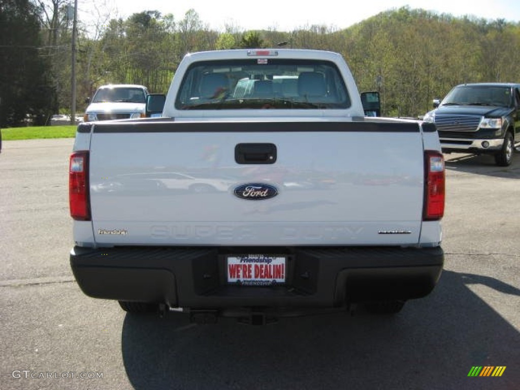 2012 F250 Super Duty XL Regular Cab - Oxford White / Steel photo #7