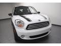 Light White - Cooper Countryman Photo No. 5