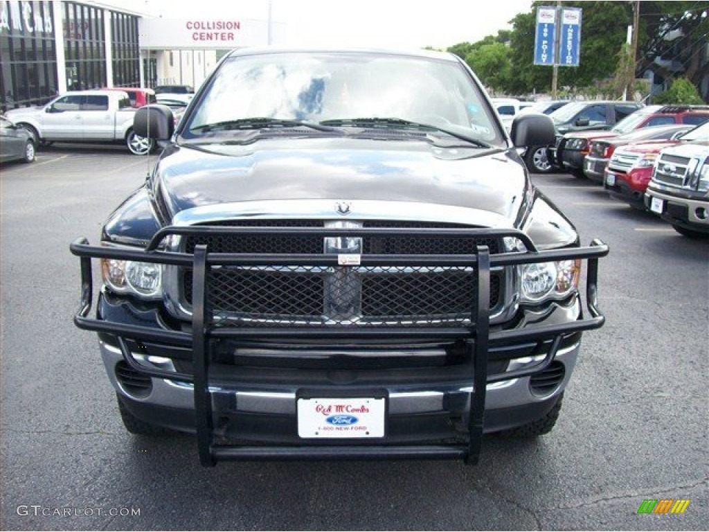 2005 Ram 1500 SLT Quad Cab 4x4 - Black / Dark Slate Gray photo #16