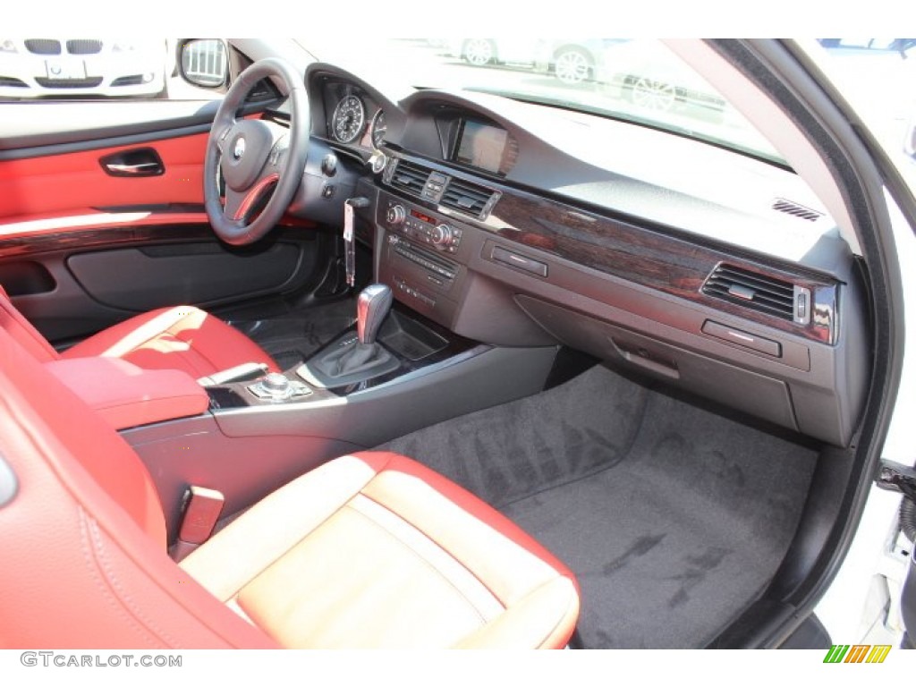 2011 3 Series 335i xDrive Coupe - Mineral White Metallic / Coral Red/Black Dakota Leather photo #25