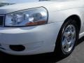 2005 Cream White Saturn L Series L300 Sedan  photo #4