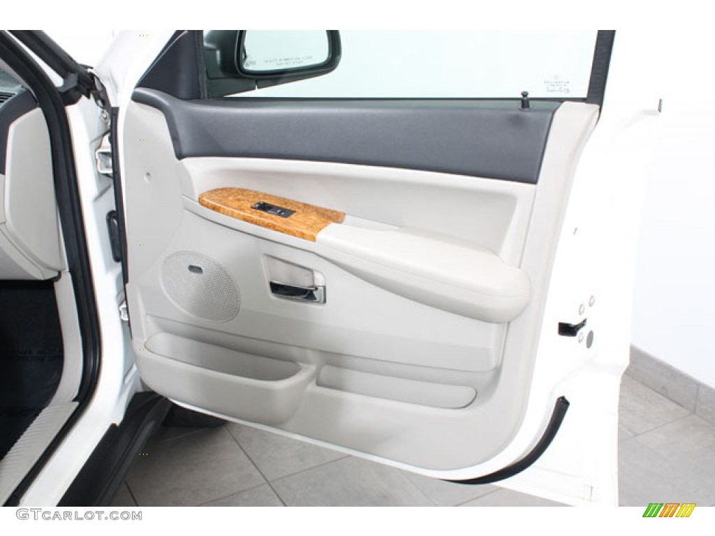 2008 Grand Cherokee Limited 4x4 - Stone White / Dark Slate Gray/Light Graystone photo #13