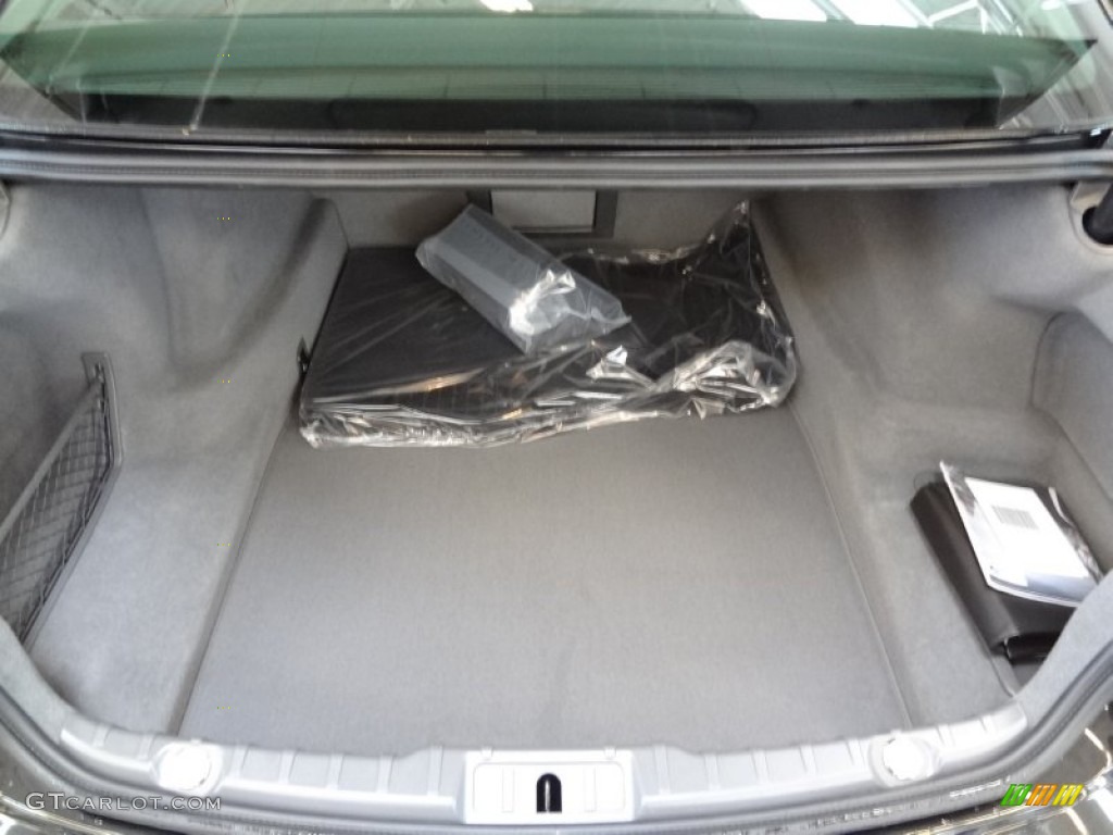 2012 BMW 7 Series 750Li xDrive Sedan Trunk Photo #63804852