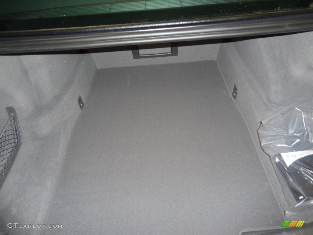 2012 BMW 7 Series 750Li xDrive Sedan Trunk Photo #63804985