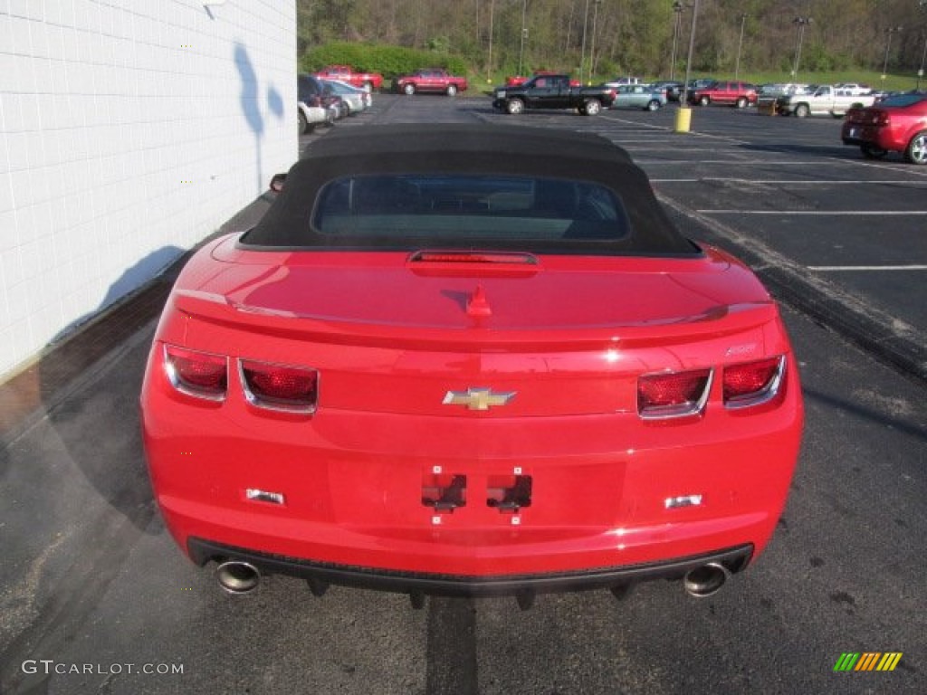 2011 Camaro SS/RS Convertible - Victory Red / Black photo #12