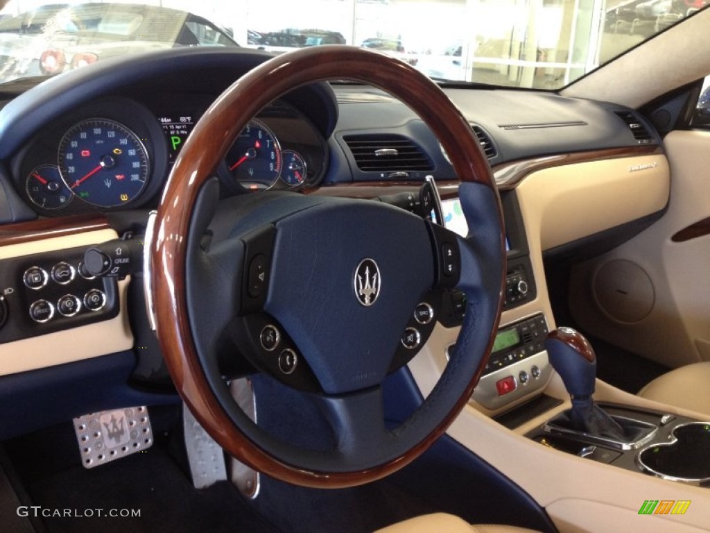 2012 Maserati GranTurismo S Automatic Sabbia Steering Wheel Photo #63805536