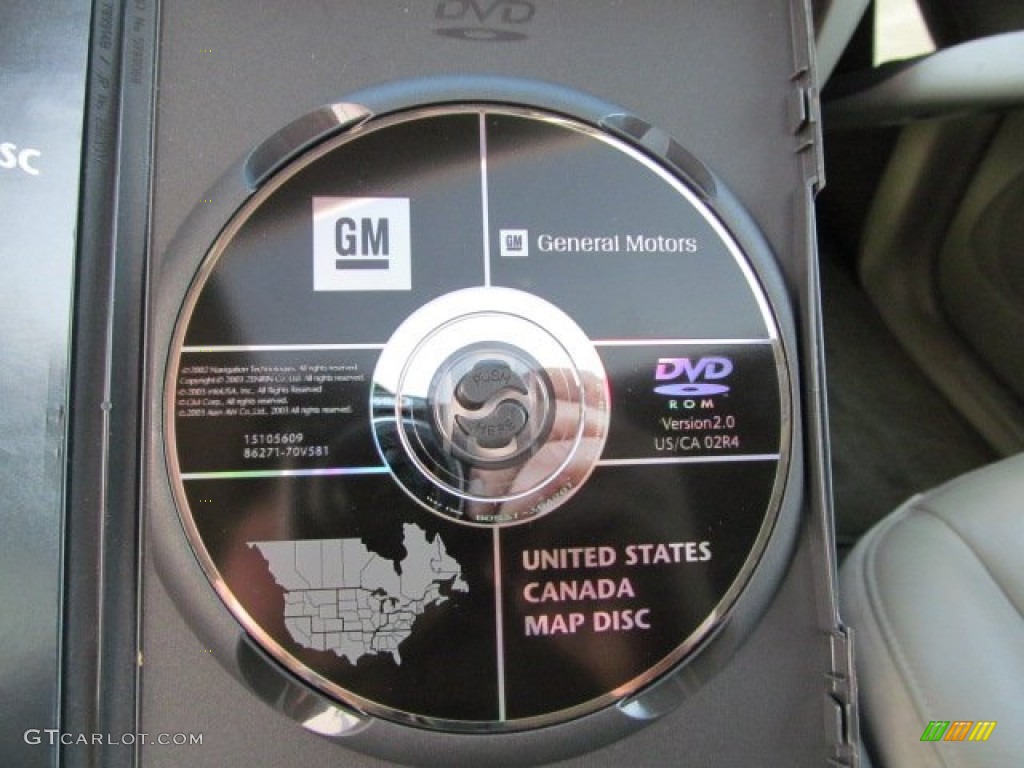 2004 Rainier CXL AWD - Black / Medium Pewter photo #23