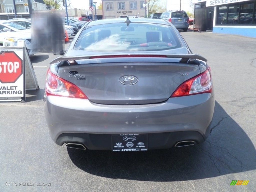 2010 Genesis Coupe 2.0T Track - Nordschleife Gray / Black/Red photo #2