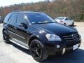 Black - ML 63 AMG 4Matic Photo No. 2