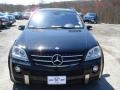 Black - ML 63 AMG 4Matic Photo No. 3