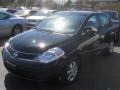 Super Black - Versa 1.8 S Hatchback Photo No. 1