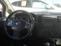 Super Black - Versa 1.8 S Hatchback Photo No. 4
