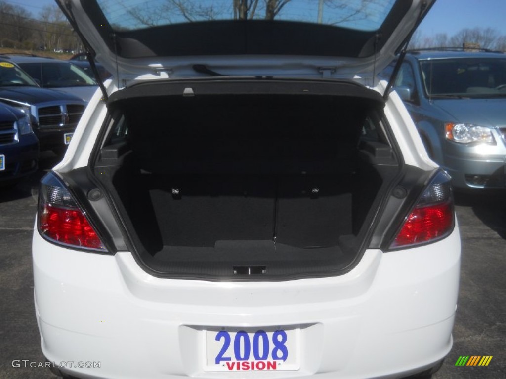 2008 Astra XE Sedan - Arctic White / Charcoal photo #6