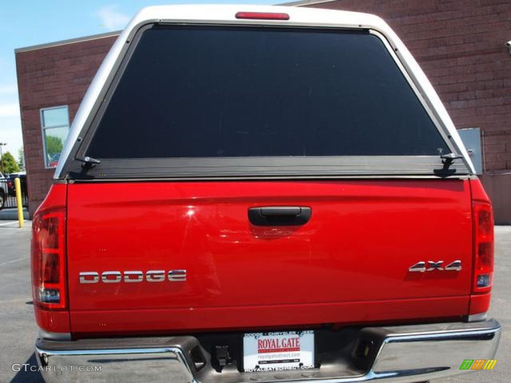 2003 Ram 1500 ST Regular Cab 4x4 - Flame Red / Dark Slate Gray photo #7