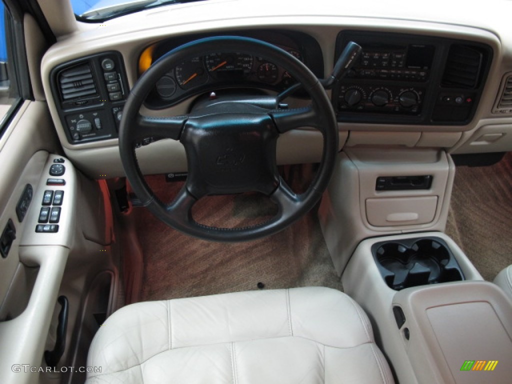 2001 Suburban 1500 LT 4x4 - Light Pewter Metallic / Tan photo #27