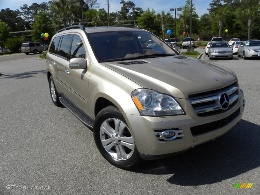 Desert Silver Metallic Mercedes-Benz GL