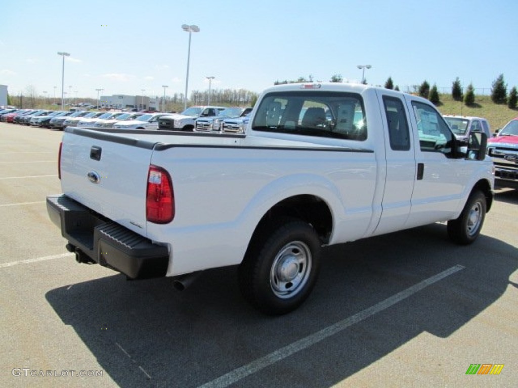 2012 F350 Super Duty XL SuperCab - Oxford White / Steel photo #11