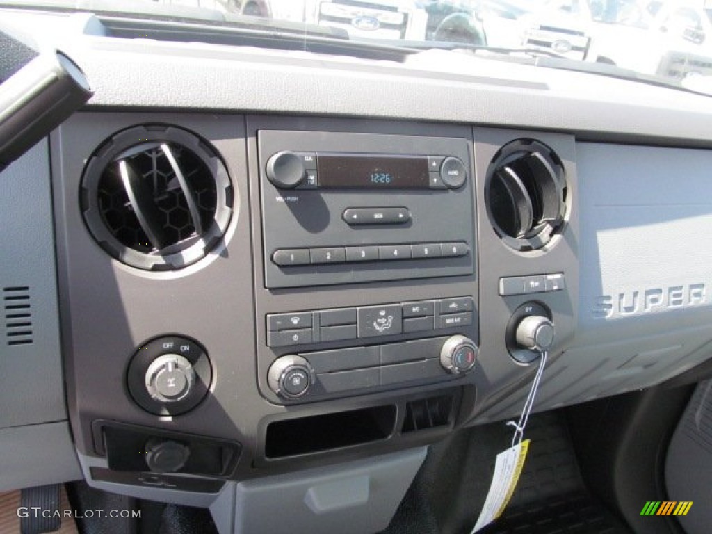 2012 Ford F350 Super Duty XL SuperCab Controls Photos