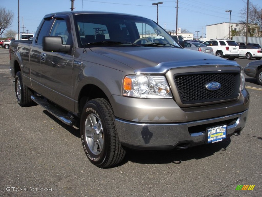 2006 F150 XLT SuperCab 4x4 - Arizona Beige Metallic / Tan photo #3