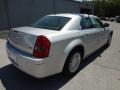 Bright Silver Metallic - 300 Touring Photo No. 8