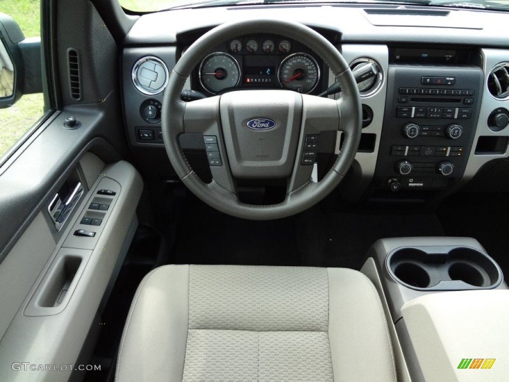 2010 F150 XLT SuperCab - Dark Blue Pearl Metallic / Medium Stone photo #6