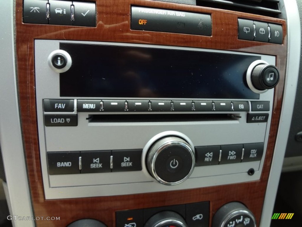 2009 Chevrolet Equinox LTZ AWD Audio System Photos