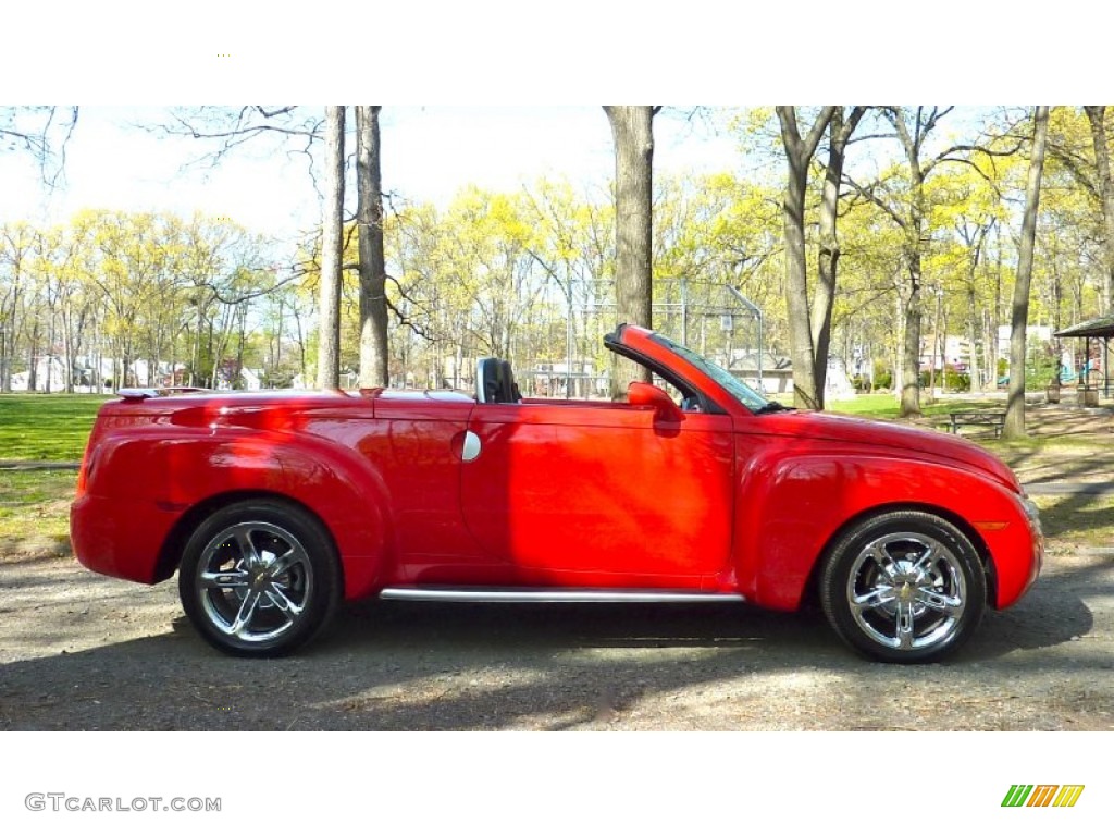 Redline Red 2004 Chevrolet SSR Standard SSR Model Exterior Photo #63835038