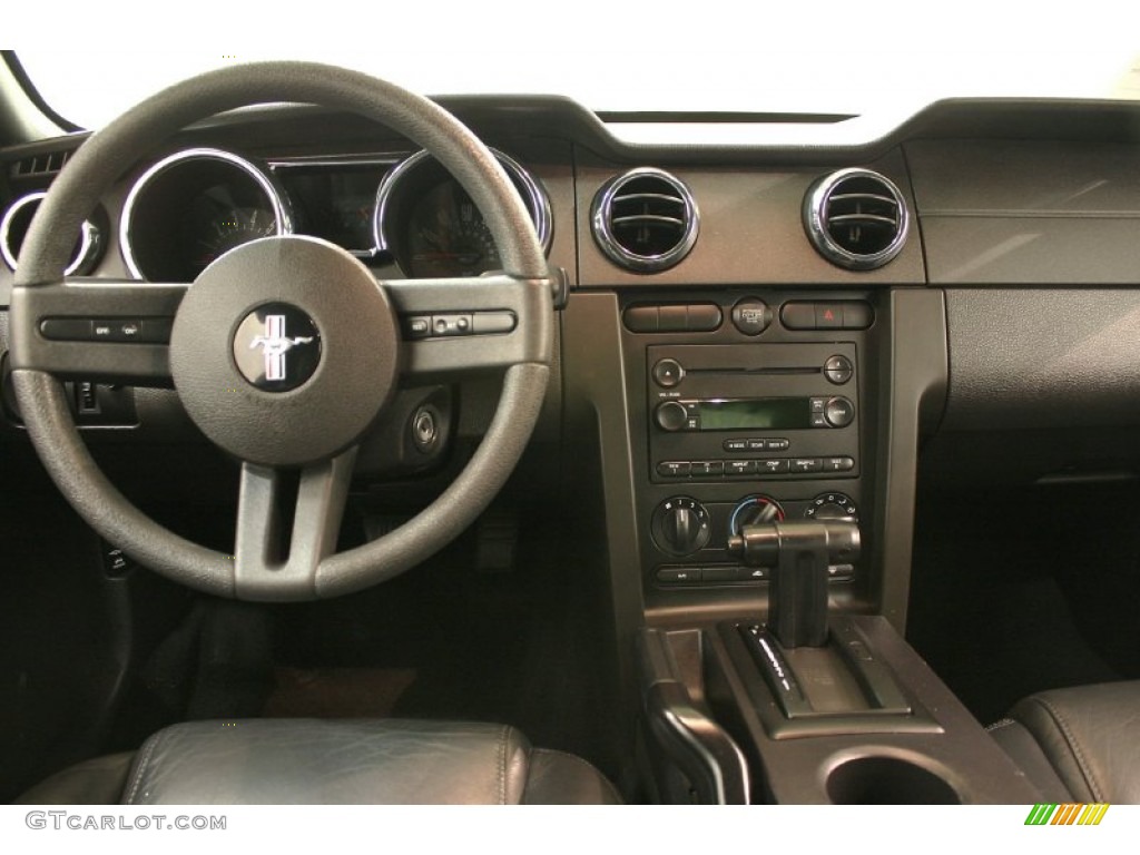 2005 Mustang V6 Premium Coupe - Windveil Blue Metallic / Dark Charcoal photo #16