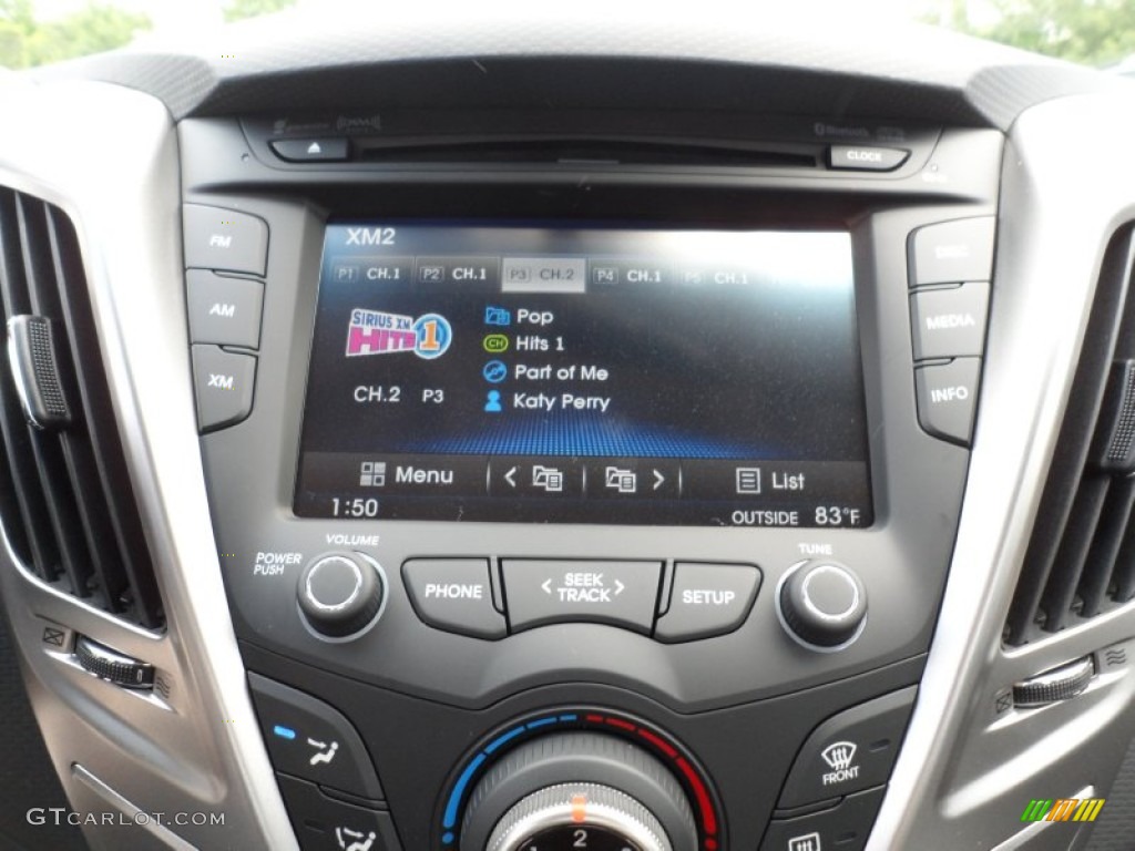 2012 Hyundai Veloster Standard Veloster Model Controls Photo #63838887