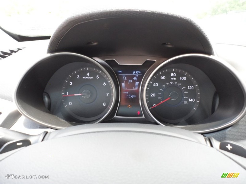 2012 Hyundai Veloster Standard Veloster Model Gauges Photo #63838911