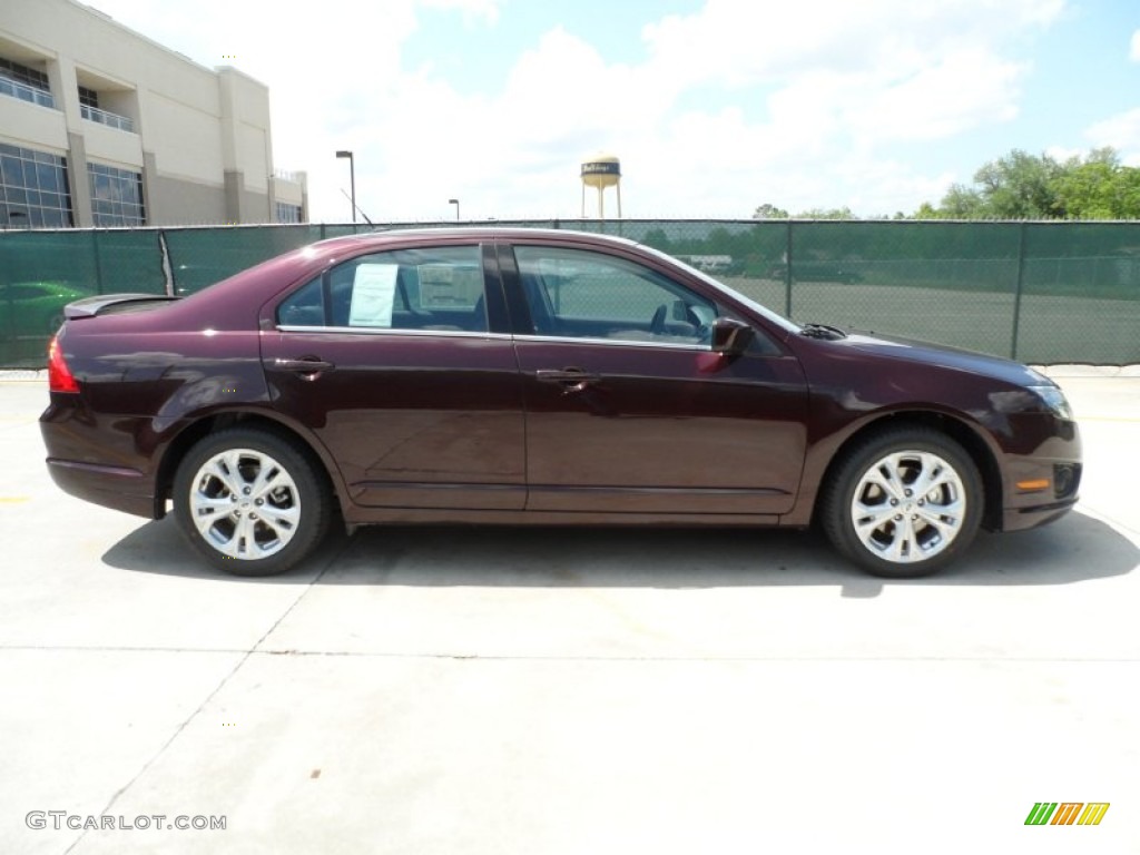 2012 Fusion SE - Bordeaux Reserve Metallic / Charcoal Black photo #2