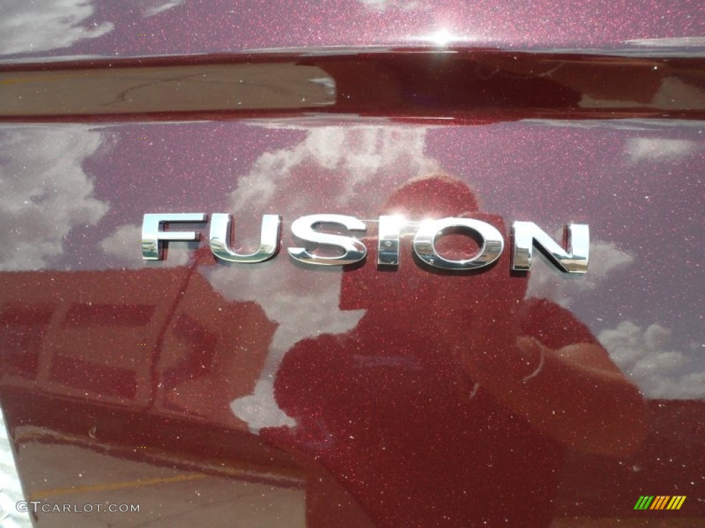 2012 Fusion SE - Bordeaux Reserve Metallic / Charcoal Black photo #15