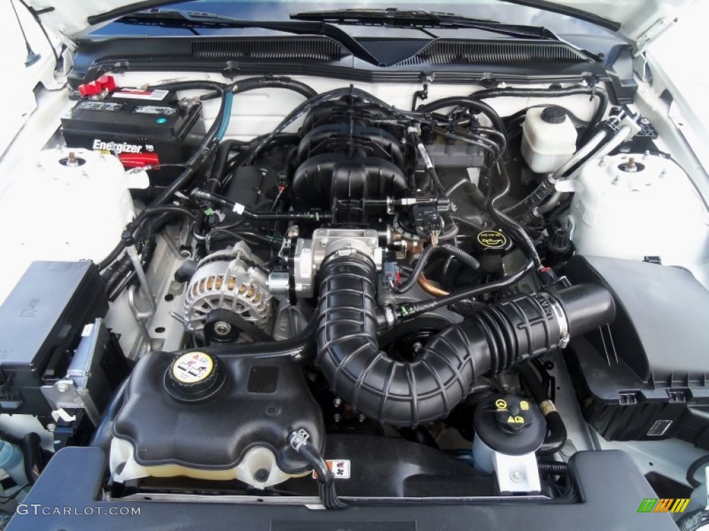 2007 Mustang V6 Deluxe Convertible - Performance White / Light Graphite photo #4