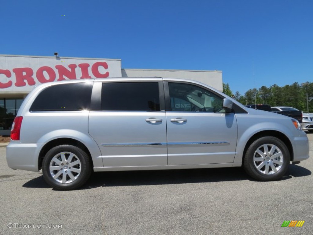 2012 Town & Country Touring - Bright Silver Metallic / Black/Light Graystone photo #8