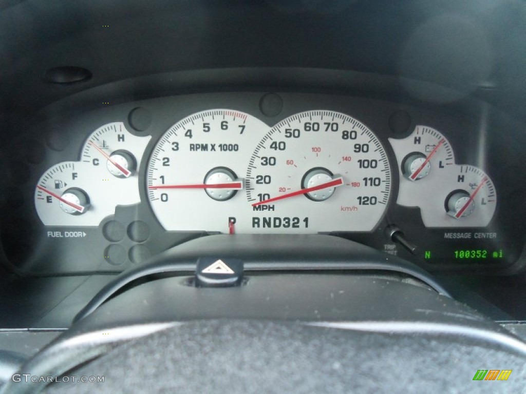 2004 Mountaineer V8 Premier AWD - Ceramic White Pearl / Midnight Grey photo #13
