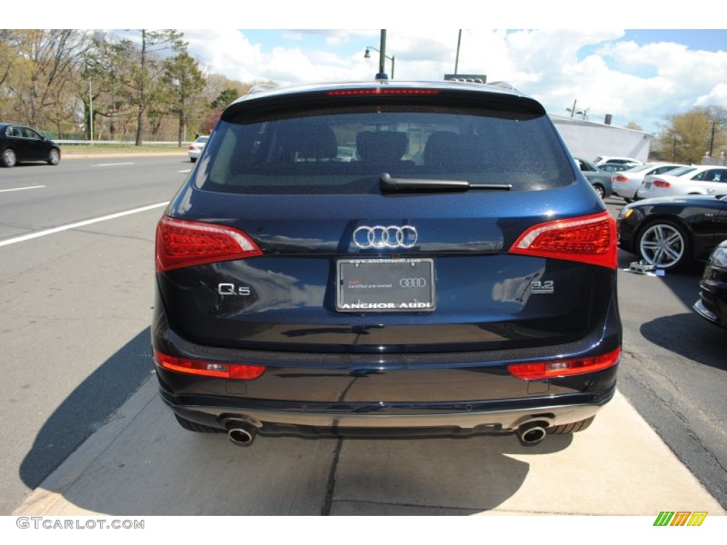 2009 Q5 3.2 Premium quattro - Deep Sea Blue Pearl Effect / Light Gray photo #5