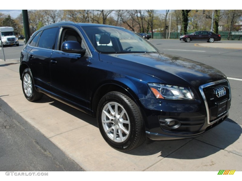 2009 Q5 3.2 Premium quattro - Deep Sea Blue Pearl Effect / Light Gray photo #7