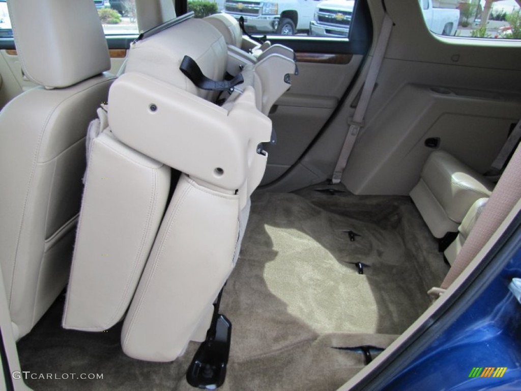 Beige Interior 2008 Suzuki XL7 Luxury AWD Photo #63844554