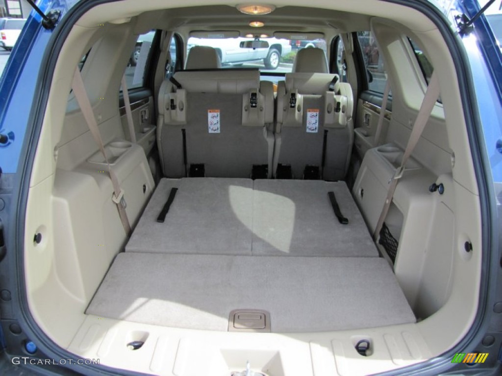2008 Suzuki XL7 Luxury AWD Trunk Photo #63844575