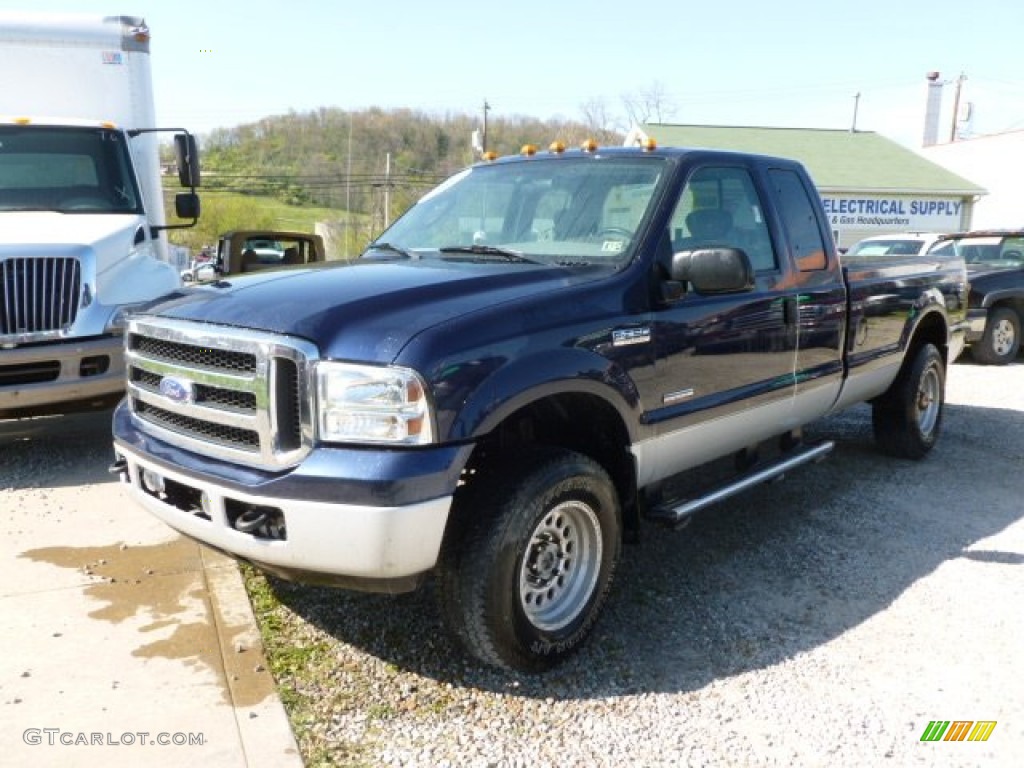 2005 F250 Super Duty XLT SuperCab 4x4 - True Blue Metallic / Dark Flint photo #1