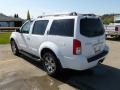 Avalanche White - Pathfinder SE 4x4 Photo No. 3