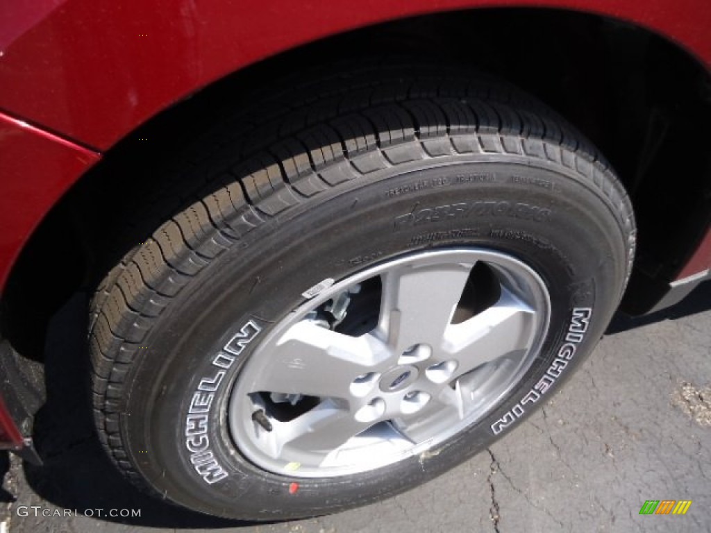 2012 Escape XLT 4WD - Toreador Red Metallic / Charcoal Black photo #7