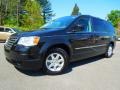 2009 Brilliant Black Crystal Pearl Chrysler Town & Country Touring  photo #1