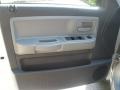 Bright Silver Metallic - Dakota Big Horn Crew Cab Photo No. 16